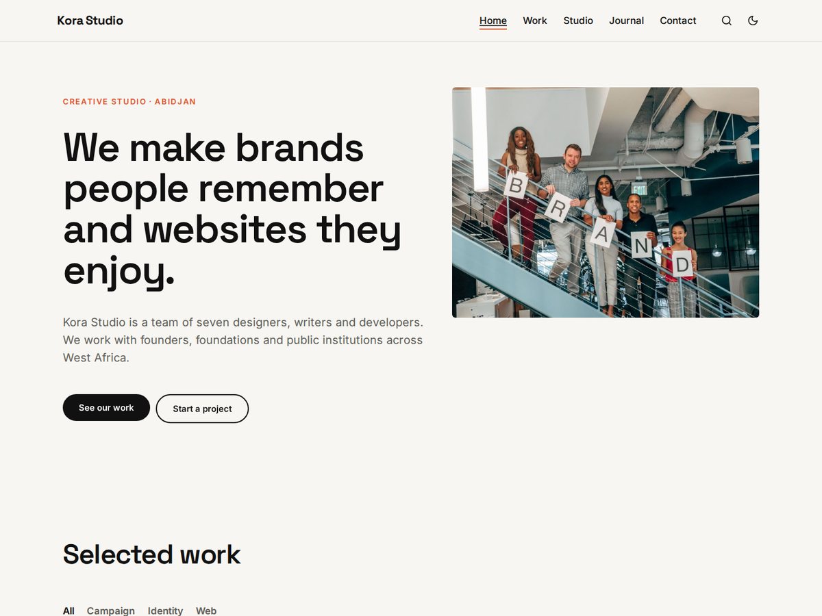 Home page of the creative agency demo of the N Blog and Portfolio theme
